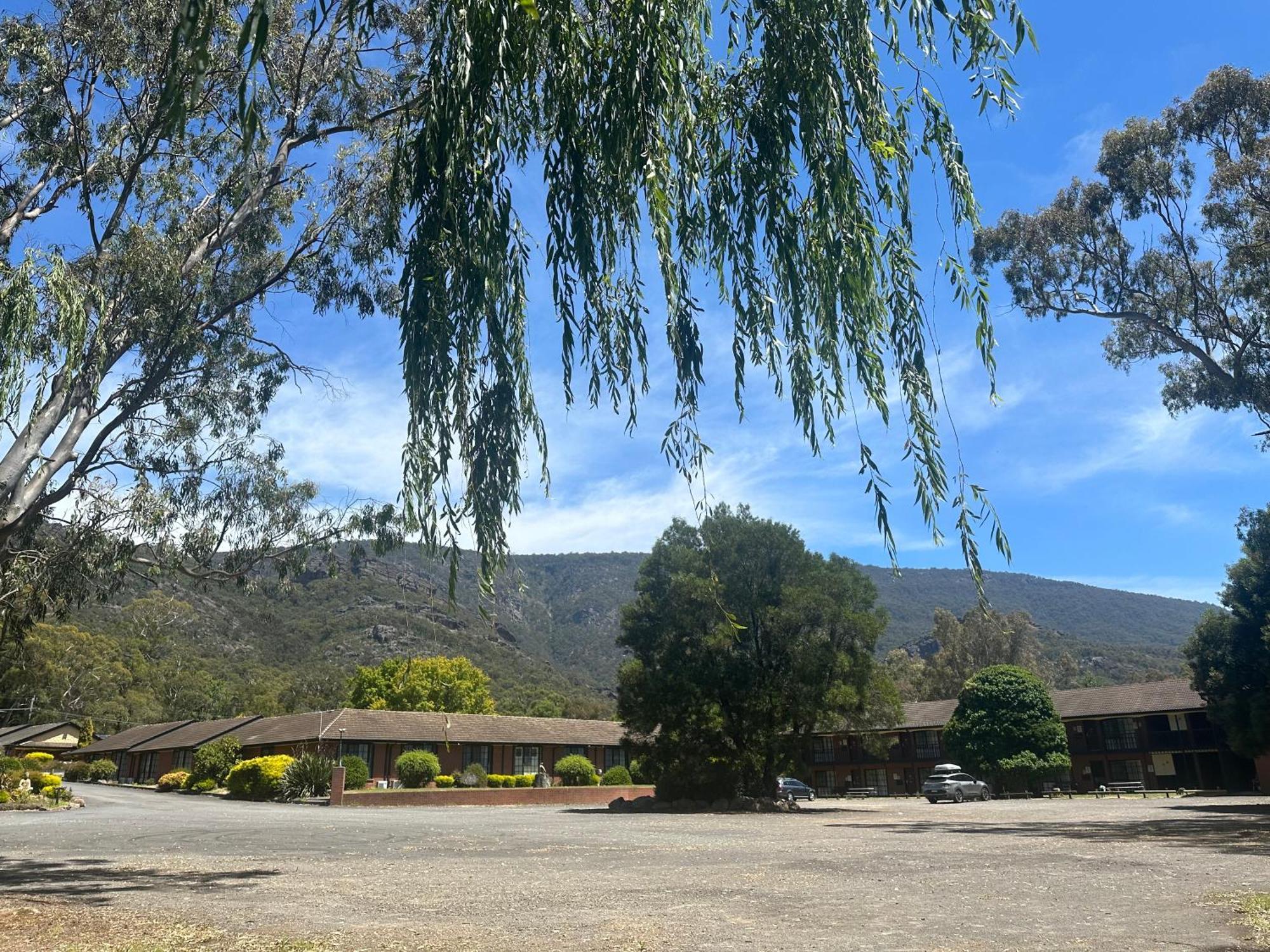 Golden Chain Country Plaza Motel Halls Gap Εξωτερικό φωτογραφία